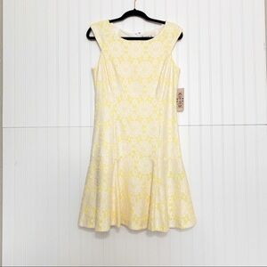 green emerald velvet dress retrofte Women's Monette Sequin Dress - White